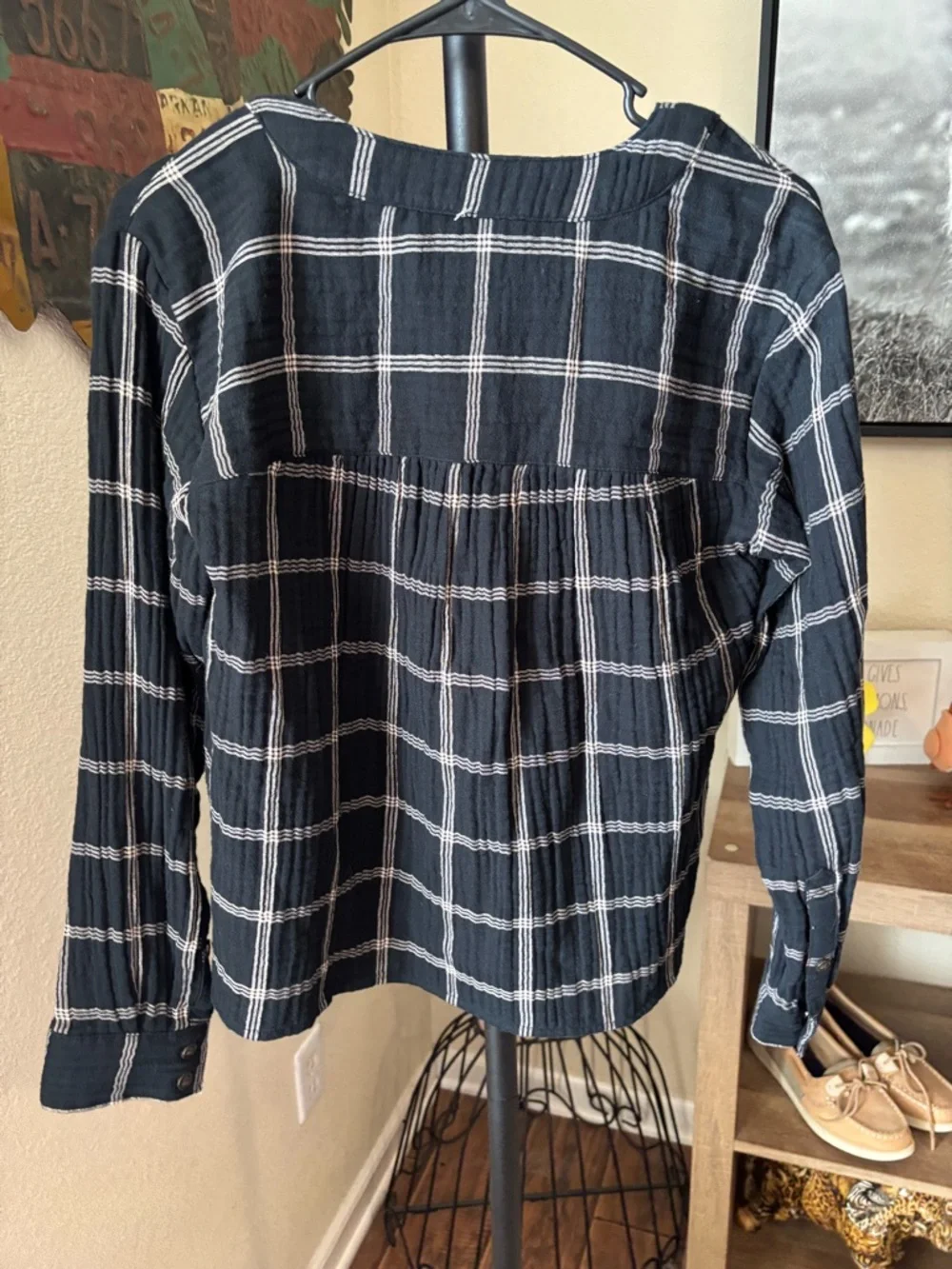 Madewell Black Plaid Button-Front Long Sleeve Top - Picture 5 of 5